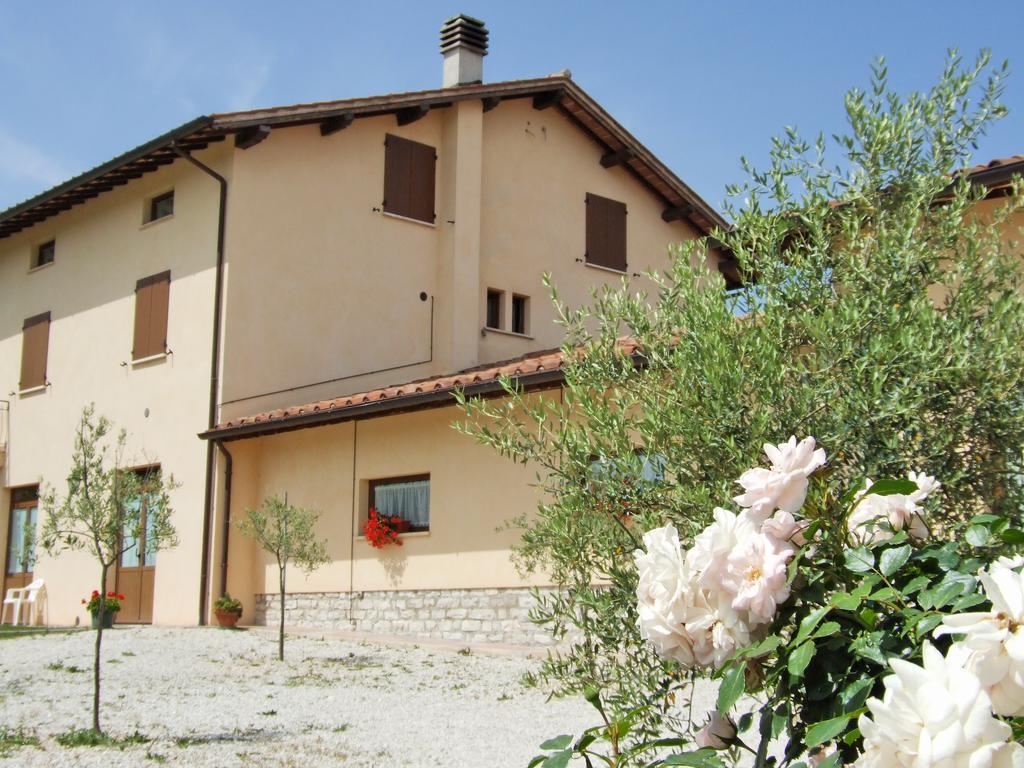 Agriturismo Casella Del Piano Gubbio Exteriér fotografie